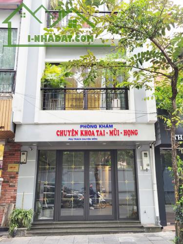 Bán Nhà Mặt Phố Nguyễn Trãi , Đống Đa 136m2x9T, MT:6,2m Giá 4x tỷ.