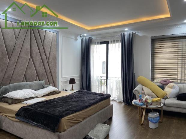 Bán nhà Bồ Đề, Long Biên diện tích 55 X 5 tầng, ngõ thông, gara ô tô 7 chỗ, kinh doanh - 3
