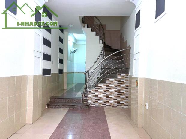 BÁN NHÀ NGUYỄN THƯỢNG HIỀN, TRUNG TÂM PHÚ NHUẬN, HẺM THOÁNG, TIỆN ÍCH VIP, 40Mx5N, 5.x TỶ - 3