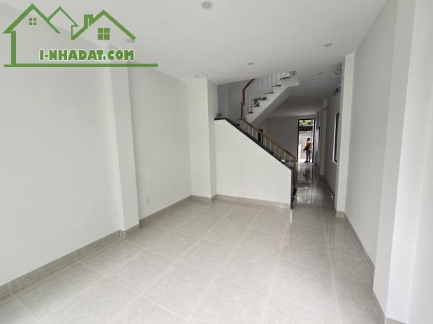 NHÀ ĐƯỜNG SỐ 13 - LINH XUÂN 120M2 (5x24)M, 3 LẦU, HXH, CHỈ 6.8 TỶ. - 2