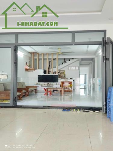 Bán nhà MT kinh doanh Nguyển Thị Thơi, Hiệp Thành, Q12, 94m2, 2 tầng, giá rẻ̉ - 3