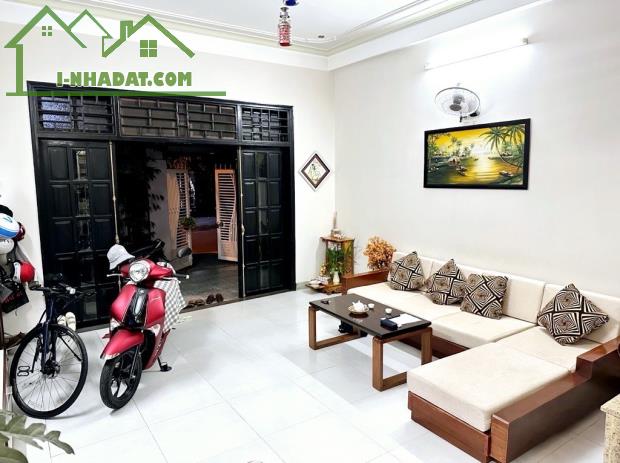 Nhà VIP Sơn Trà- cách biển 200m – kinh doanh đỉnh – giá quá tốt - 0708005861 - 1