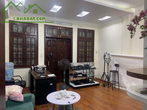 Bán Nhà Cự Lộc Thanh Xuân 76m Lô Góc Kinh Doanh