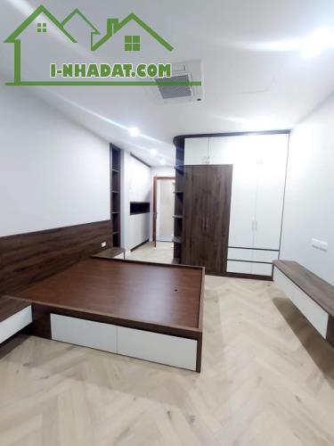 Bán nhà mặt phố Văn Cao tây hồ 6 tầng thang máy cách mặt hồ tây 50 m - 2