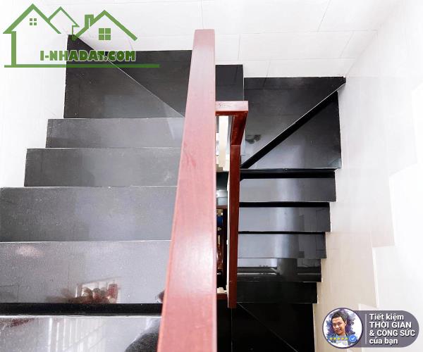 BÁN NHÀ 4 TẦNG BÊ TÔNG CỐT THÉP. 31M2. HẺM YÊN TĨNH. XUNG QUANH NHIỀU TIỆN ÍCH. SÁT QUẬN 1 - 1