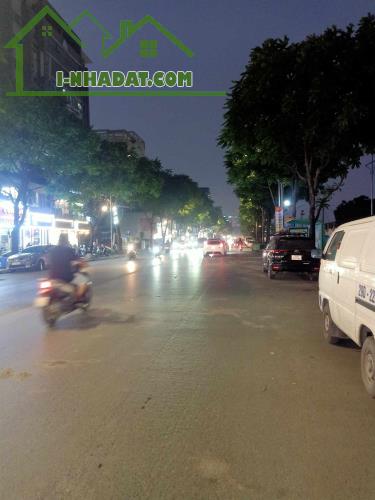 Siêu Hiếm - Phân lô Quân đội. Phố Lê trọng Tấn, Quận Thanh Xuân. DT: 32m. Giá: 7.5 tỷ - 3