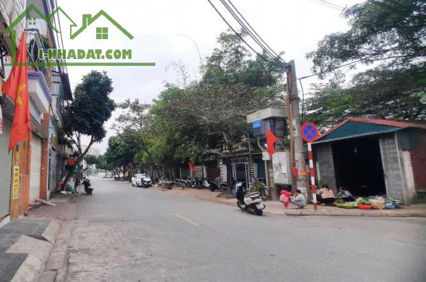 Bán đất Giang Biên, Long Biên, ngõ rộng oto tránh gần trường chợ 60m, mặt tiền: 4m, 6 tỷ 1 - 3