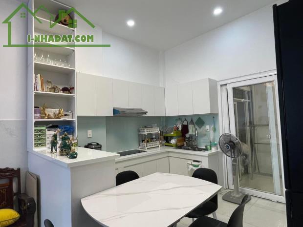 Bán nhà đường 49 Hiệp Bình Chánh TP Thủ Đức, dt 56 m² giá 4,3 tỷ