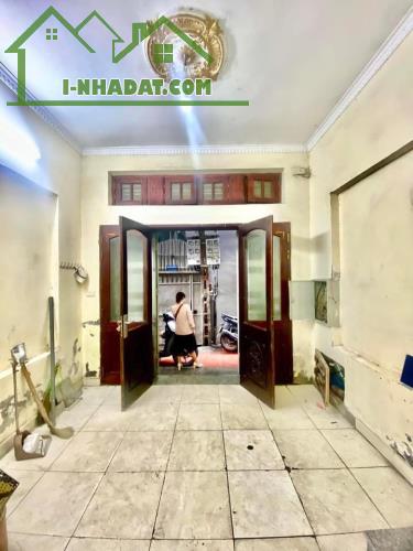Bán Nhà Trần Khát Chân Hai Bà Trưng 48m Dòng Tiền - 3