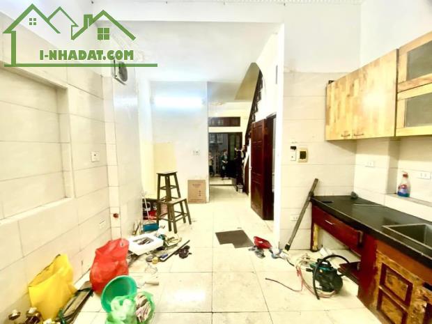 Bán Nhà Trần Khát Chân Hai Bà Trưng 48m Dòng Tiền - 2