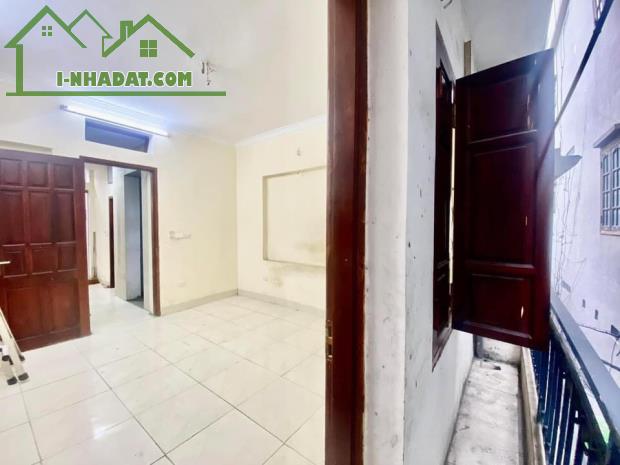Bán Nhà Trần Khát Chân Hai Bà Trưng 48m Dòng Tiền