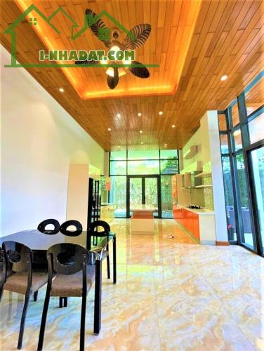 265M2 HOÀN HẢO NHẤT 3 tầng BIỆT THỰ SÂN VƯỜN mặt tiền LƯU QUÝ KỲ - 1