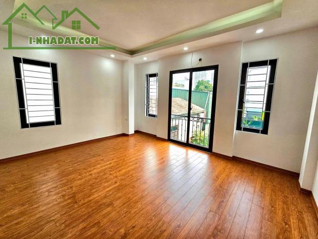 Bán nhà Đại Mỗ mặt ngõ xây 5 Tầng, 3P ngủ, ngõ rộng, chỉ 30m ô tô tránh nhỉnh 4 tỷ - 2