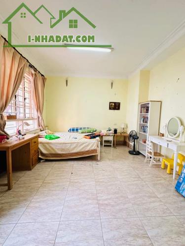 Bán nhà ngõ 9 Trần Quốc Hoàn. Cầu Giấy DT 45m x 5T . MT5.6m. - 1