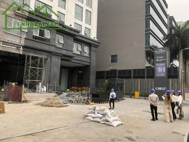 Bán căn hộ 65m2 tại số 8 Nguyên Hồng, Chiết khấu 11% miễn lãi vay 0% 24 tháng. Nhận nhà qu - 4