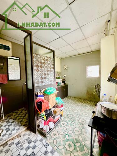 NGÕ NÔNG RỘNG, SÂN CHUNG – Nhà Cửa Đông 3 tầng 24m MT3.5 chỉ 1.92 tỷ - 3
