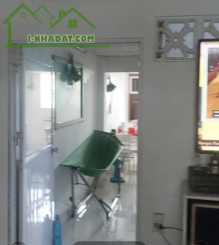 Chỉ 4 tỷ sở hữu nhà 2 tầng HXH Trần Văn Mười vào ở luôn.
