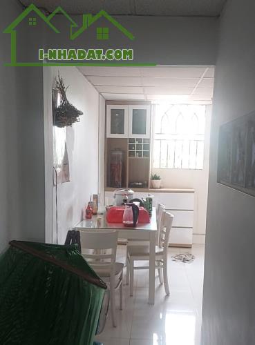 Chỉ 4 tỷ sở hữu nhà 2 tầng HXH Trần Văn Mười vào ở luôn. - 1