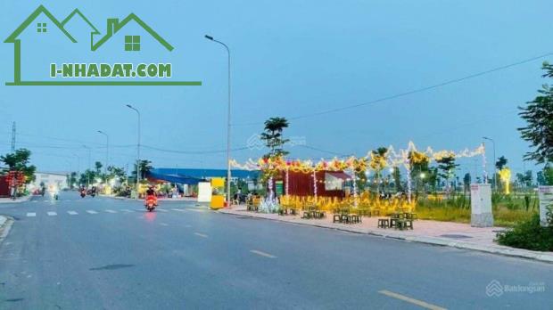 Bán Lô 100m2 Vọng Đông nhìn Đất Thương Mại, sau nhà là vườn hoa - 1