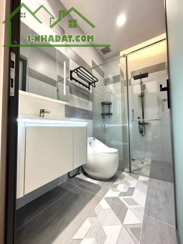 Chính chủ gửi bán nhà Nguyễn Thị Thập, Quận 7. Giá 2tỷ980, hẻm xe hơi, hẻm 1 sẹc, DT63m2