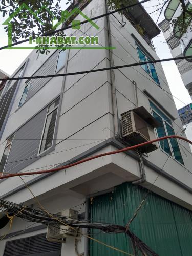 Hiếm Nguyễn Đình Thi, Gần Hồ Tây, Lô Góc 3 Thoáng KD, ÔTô Vào Nhà, 65M, 4T, MT13m, 17,9Tỷ