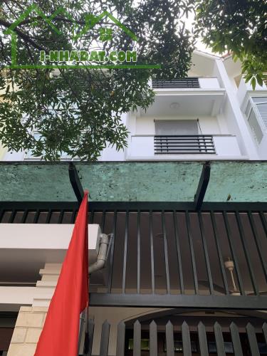 Nhà đẹp khu biệt thự Việt Hưng , 105m2, 4T, giá 26.8 tỷ - 4