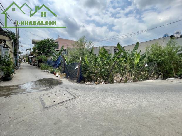 cần bán lô đất gần chợ đầu mối hocmon 80m2 giá chỉ 1 tỷ 200 gọi ngay - 2