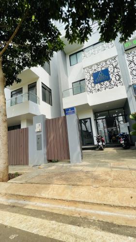 bán nhà phố tesla gần khu cưỡi ngựa ả rập - 1