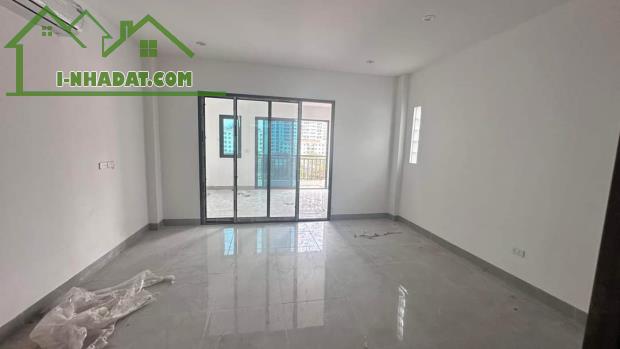 CĂN HỘ DỊCH VỤ XUÂN ĐỈNH - 11 PHÒNG STUDIO KHÉP KÍN – THANG MÁY ÔTÔ TRÁNH - DT 80M2 GIÁ 17 - 1