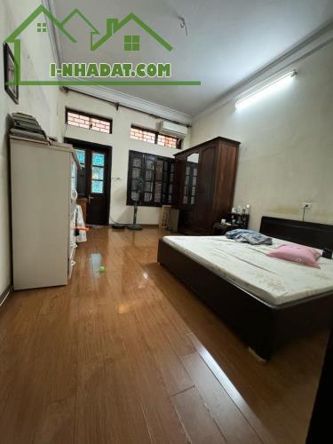 Bán nhà Riêng mặt ngõ Giải Phóng 75m 4Tầng  Mt4.2m Gara ô tô – Giá 17.5Tỷ LH 0795986686 - 3