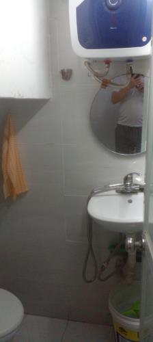 BÁN NHÀ 4 tầng phố Thông Phong, Đống Đa 16m2 giá 2.4 tỷ. - 2