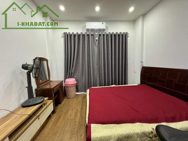 VIỆT HƯNG MẶT NGÕ THÔNG 30M2 x 5T, 2THOÁNG, KD NHỎ, GẦN BIGC. 5,6TỶ - 5