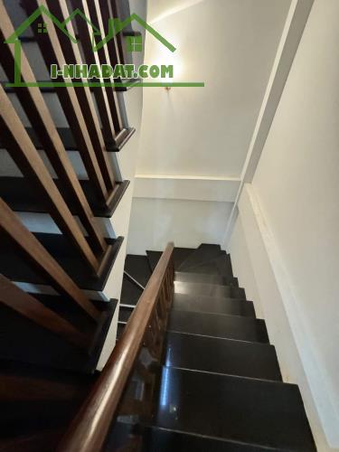 VIỆT HƯNG MẶT NGÕ THÔNG 30M2 x 5T, 2THOÁNG, KD NHỎ, GẦN BIGC. 5,6TỶ - 1