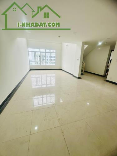 Cần bán Penthouse ngay Chánh Hưng - Giai Việt tòa Samland, nhà mới 100% - 2