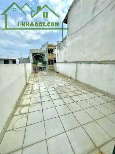 🎋🎋 Xe hơi đậu trong nhà Đường số 7, P3, Gò Vấp - 4