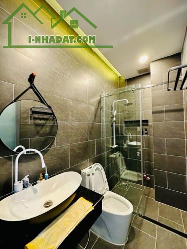 NHÀ BTCT 4 TẦNG MẶT TIỀN KINH DOANH ĐƯỜNG SỐ 14, VIEW CÔNG VIÊN SIÊU ĐẸP