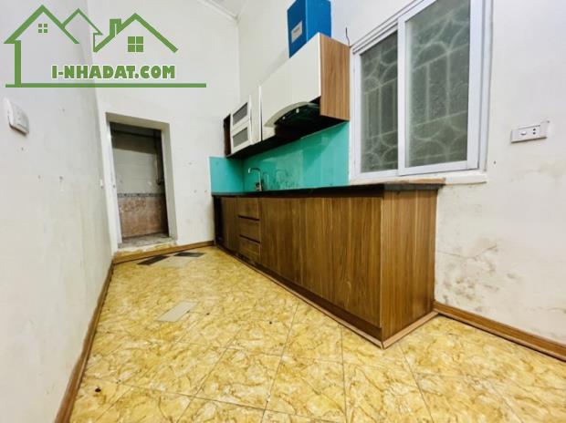 Bán gấp nhà phố Minh Khai 80m2* 3 tầng, MT 3.3m, giá 4.78 tỷ - 2