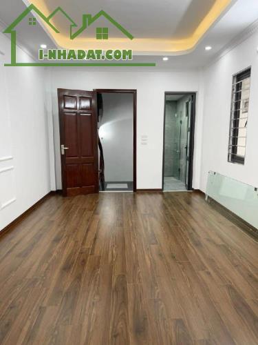 Bán Nhà, Mỹ Đình,  Lô Góc 35m2 x 5T - Ô tô, giá 6 tỷ. - 3