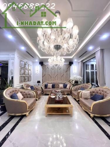 VinMarina hoàn thiện full nội thất nhập khẩu + thang máy