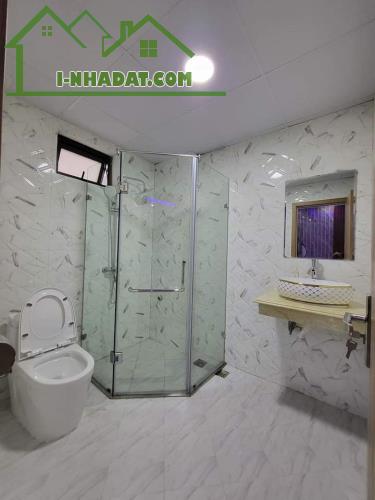 Bán gấp nhà phố Đại La 30m2* 4 tầng, MT 5m, giá 2.65 tỷ - 2