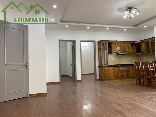 Bán căn hộ Việt Hưng-Long Biên-103m 3n2wc-tầng trung-giá 3.9 tỷ (thương lượng) - 3