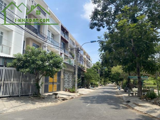 HẺM Ô TÔ THÔNG - TRỊNH QUANG NGHỊ - F7 - Q8 - 4 TẦNG - 100M2 - 7.5 TỶ. - 5
