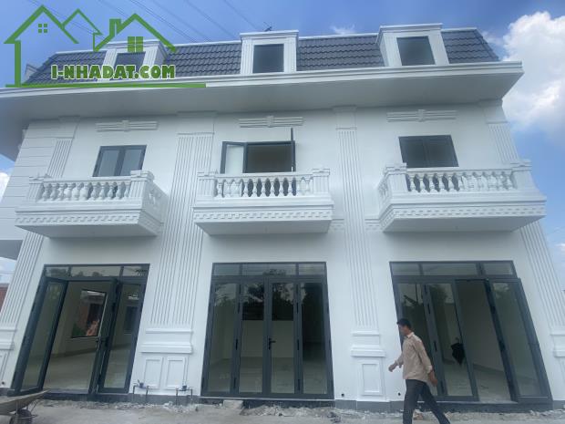 Khu nhà phố thiết kế Châu Âu-Phiên bản giới hạn - 1