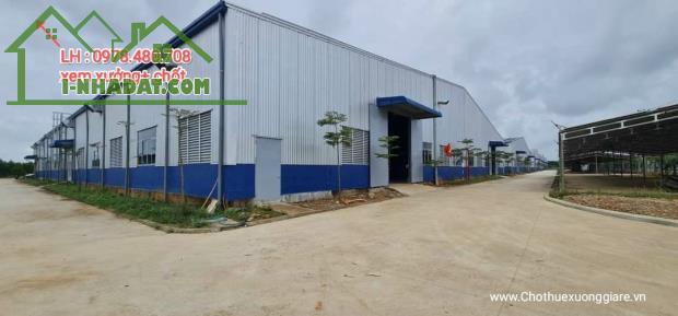 Cho thuê 3.200 m2 Xưởng Trong KCN Nam Tân Uyên Gía : 3.5 usd/m2 .xưởng đẹp giá cạnh tranh