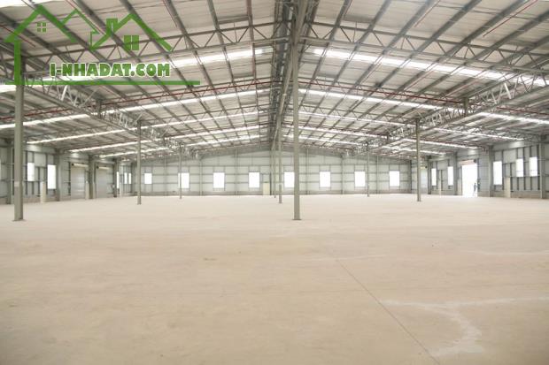 Cho thuê nhà xưởng 10.000m2 đầy đủ công năng sản xuất tại Hóc Môn