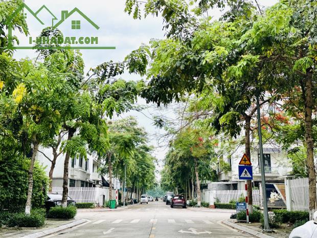 Bán Nhà Vườn 200m2 Geleximco Lê Trọng Tấn Hà Đông Giá 19 tỷ .