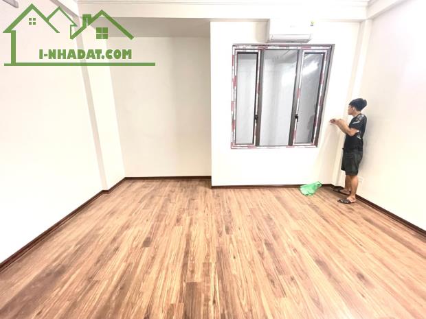 Bán Nhà 53m x 5T - Hoa Bằng - Cầu Giấy, Kinh Doanh, Ô tô, giá 9.9 tỷ.