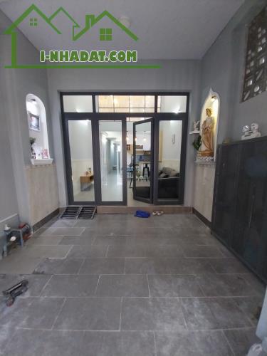 TRƯỜNG CHINH QUẬN 12 NGAY CHỢ LẠC QUANG NHÀ 68M2 2 TẦNG CHỈ NHỈNH 4 TỶ - 1