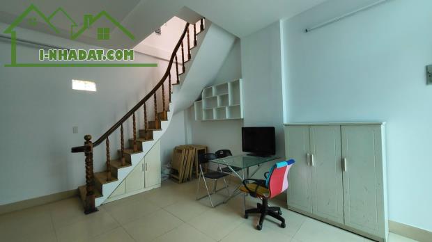 BÁN NHÀ  LÊ QUANG ĐỊNH NHÀ 40 M2 3 LẦU nhà 3 PN GIÁ DƯỚI 4 TỶ - 2