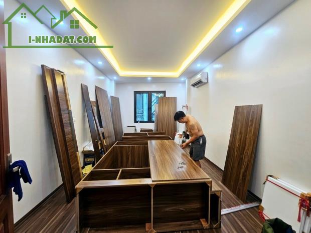 Bán nhà 36m2 x 6T- Phùng Chí Kiên - Cầu Giấy- Ô tô gần,  giá 6.7 tỷ.